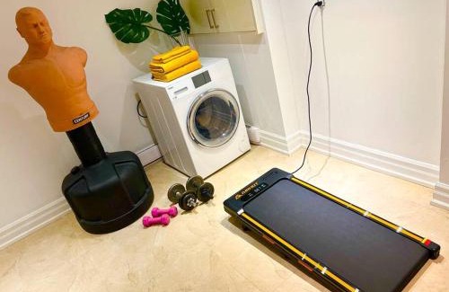 Mount Pleasant West Casa | Central Toronto