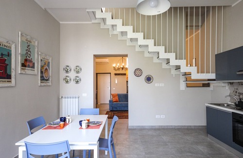 Centro Storico Apartamento | Centrale ed Elegante Duplex
