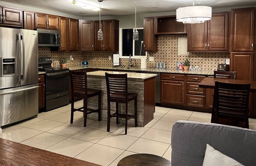 Cheyenne Meadows Casa | Centrally located One of a kind home