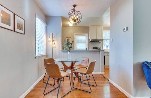 Burbank Apartamento | Centrally Located Burbank Duplex Near Hollywood!