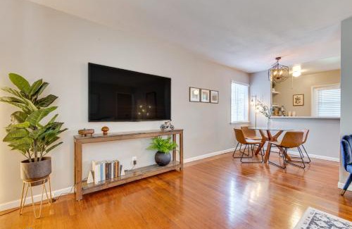 Magnolia Park Casa | Centrally Located Burbank Duplex Near Hollywood!