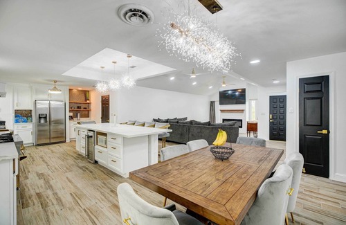 Eagle Pass Casa | Centrally Located Eagle Pass Home w/ Pool!