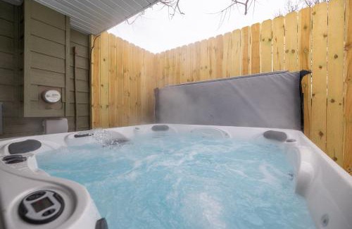 Rapid City Casa | Centrally Located Fire-Pit Large Private Backyard