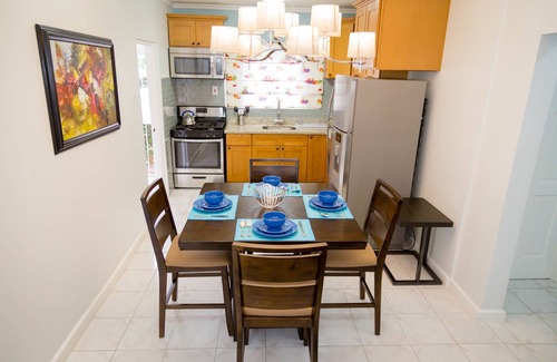 Molynes Gardens Apartamento | Centrally Located Guest Apartments