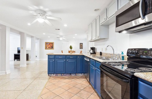 Lakewood Apartamento | Centrally located in New Orleans, Perfect for traveling professionals
