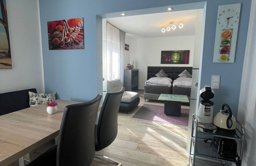Leverkusen Condominio | Centrally located in Leverkusen, modern furnished chic city apartment with service