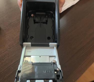 Hoengg Apartamento | Centrally located, Spacious Modern Apartment