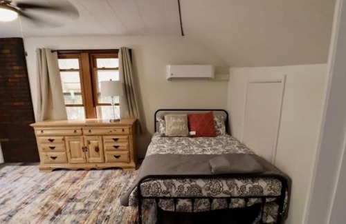 Quincy Casa | Century Old Craftsman Brick House