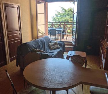 Enveitg Apartamento | Cerdanya en familia Montana Park