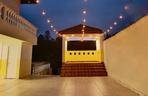 Agua Azul Casa | Chácara Day Use em Guarulhos com Piscina