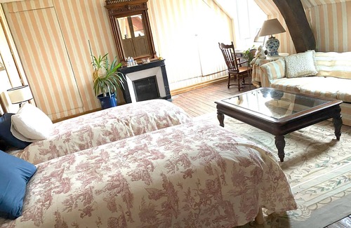 Brinon-sur-Sauldre Otro | Château Chandler 17th century 4* rentals