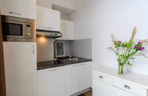 Baden Apartamento | Château De Kergonano, by Interhome