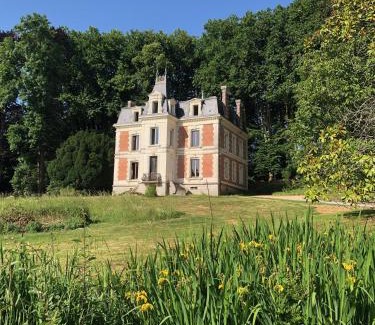 Luceau Cama Y Desayuno | Château de la Françoisière