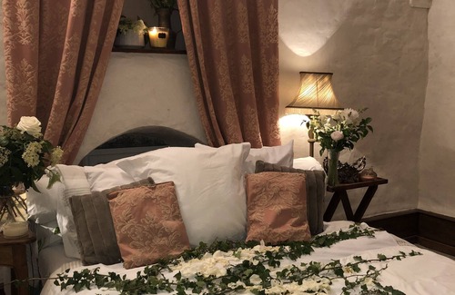 Montanges Otro | Château de Montanges Domaine du Très-haut, Piscine et Spa, Mariages/séminaires