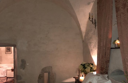 Montanges Otro | Château de Montanges Domaine du Très-haut, Piscine et Spa, Mariages/séminaires