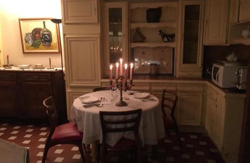 Montussan Cama Y Desayuno | Château la Moune
