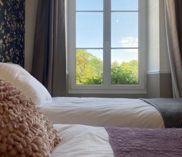 La Limouziniere Cama Y Desayuno | CH2 - MANOIR DU MOULINIER - Campagne - Calme - Petit-déjeûner inclus - Table d'hôte sur réservation - Parking gratuit