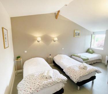 Saint-Hilaire-de-Villefranche Casa | Chambres Domaine de Laléard