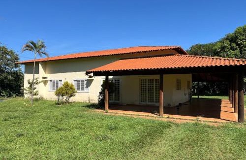 Uberaba Casa | Chácara Pera Doce - surrounded by green area