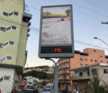 Cristina Otro | Chalé do Lago