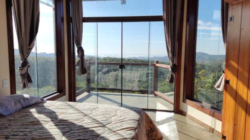 Lavras Novas Chalet De Esquí | Chalé Flor de Cerejeira!