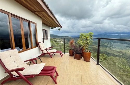 Campos do Jordao Villa | CHALÉS BELO MUNDO