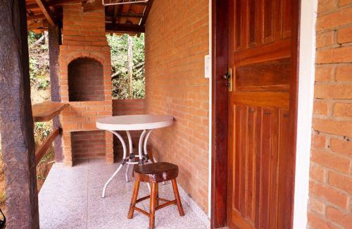 Conceicao do Ibitipoca Apartamento | Chale com lazer completo em Lima Duarte MG