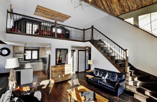 Stoneham Chalet De Esquí | Chalet 02 Chemin Blanc by Les Chalets Alpins
