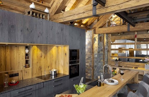Les Deux Alpes Chalet De Esquí | Chalet, a 150m de las pistas de esquí, fitness, sauna, terraza, chimenea o estufa a leña, tv, 260m²