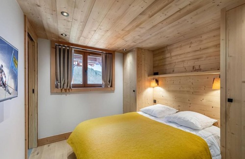Le Raffort Chalet De Esquí | Chalet, sauna, balcón, chimenea o estufa a leña, parking, tv, local para esquís, 187m², Méribel