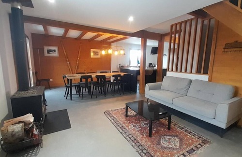 Arc-1800 Chalet De Esquí | Chalet, 2.o piso, vista valle, terraza, chimenea o estufa a leña, tv, 100m², Les Arcs