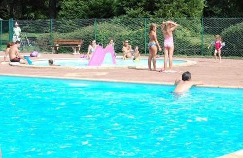 Sauxillanges Chalet De Esquí | Chalet 3 étoiles - Piscine - ccbbgcc