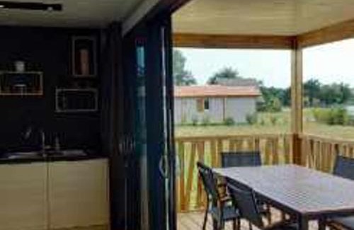 Marzan Chalet De Esquí | Chalet 3 chambres avec piscine chauffée, proche Golfe du Morbihan, idéal pour familles! - FR-1-783-5