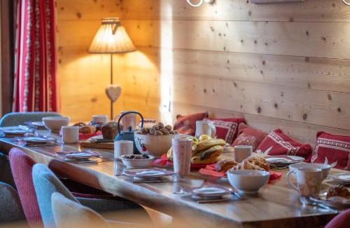 Viel-Alpe Apartamento | Chalet Alpe d'Huez 1850-Sea and Mountain Pleasure Avec 2 appartements- 1 Appartement 3 Chambres 8 Couchages - 3 Salles d'eau et 1 Appartement 5 Chambres 12 Couchages 5 Salles d'eau - Jacuzzi et Sauna -Pieds des Pistes et Centre