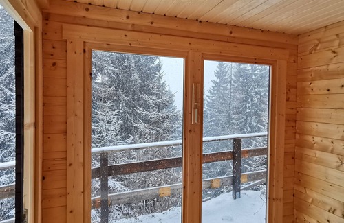 Albeck Apartamento | Chalet Alpl: cozy vacation apartment in the ski area with sauna, whirlpool tub & fireplace