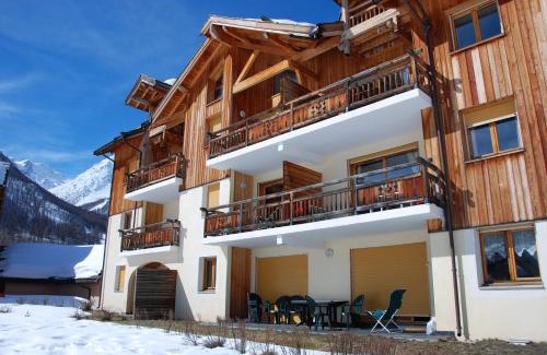 Monetier-les-Bains Apartamento | Chalet Apartment Monêtier