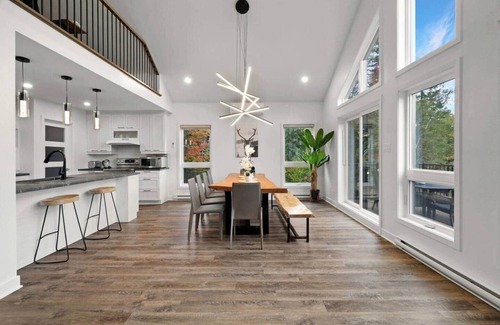 Sainte-Beatrix Chalet De Esquí | Chalet Artemis & Spa Waterfront