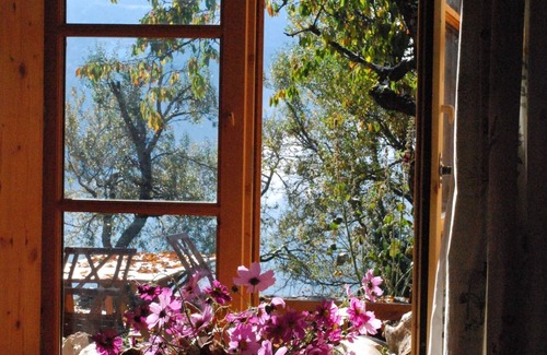 Valezan Casa | Casa individual en 1200 m de altitud, orientación sur, tranquila y espaciosa