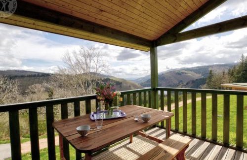 Les Noes Casa | Chalet authentique avec terrasse, animaux acceptés - FR-1-496-242