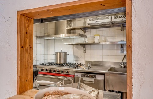Les Almes Chalet De Esquí | Chalet tradicional de 180m²: 6 dorm., 6 baños, jacuzzi, cerca de pistas, ideal familias y grupos
