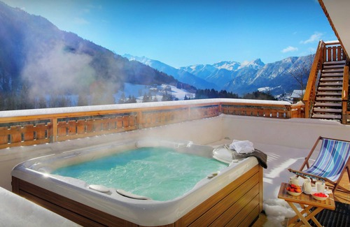 Saint-Jean-de-Sixt Chalet De Esquí | Hermoso chalet de 4 * con jacuzzi, jardín, petanca, cerca de pistas - OVO Network
