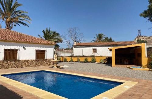 Las Herrerias Casa | Chalet con piscina privada de 4 dormitorios Las Herrerias -cerca de Vera Playa-