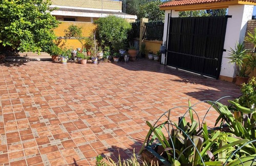 Alcalá de Guadaira Chalet De Esquí | Chalet con piscina a 10 min de Sevilla