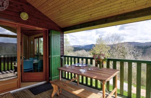 Les Noes Casa | Chalet cosy avec animaux acceptés entre montagnes et nature - FR-1-496-243