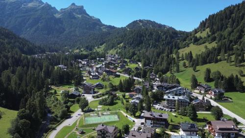 Mareson Chalet De Esquí | Chalet della Civetta