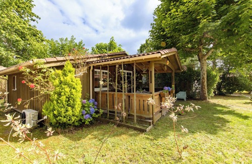 Ares Chalet De Esquí | Chalet 'Du Bassin D'Arcachon' con piscina compartida, Wi-Fi y aire acondicionado