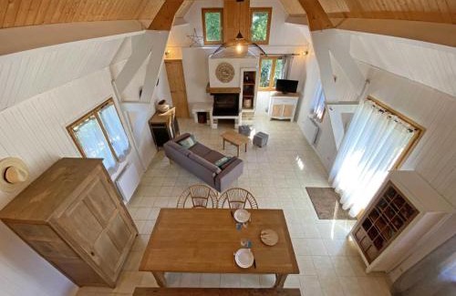 Chaumont Casa | Chalet en bois paisible en lisière de forêt à Chaumont - FR-1-497-213