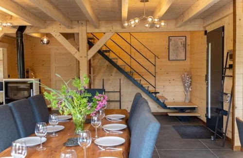 Saint-Maurice-Crillat Chalet De Esquí | Chalet en Bois au Cœur du Jura