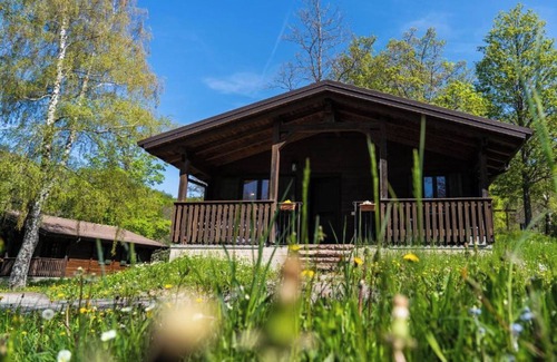 Sillano Giuncugnano Casa | 'Chalet Fragolina - Villaggio Anemone' con vistas a la montaña y terraza