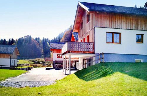 Altaussee Casa | Chalet in Altaussee on Loser Ski Slopes